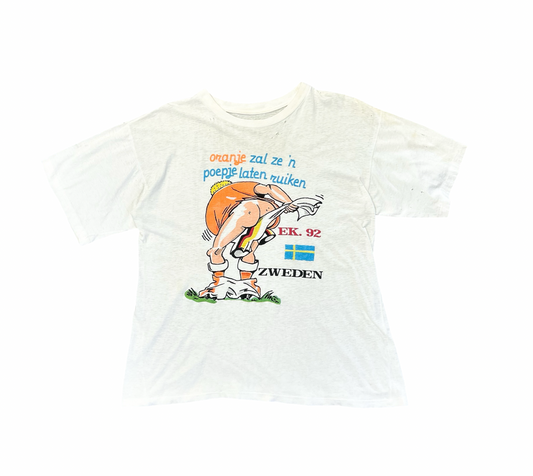 Vintage 90's Thrashed Dutch Football T-Shirt